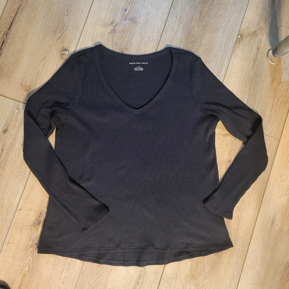 American Eagle Outfitters Black Ribbed V-Neck Blouse
